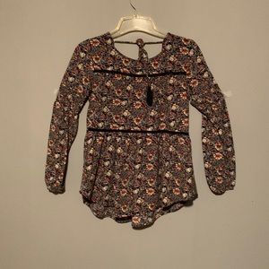 004 Knox Rose long sleeved floral blouse
